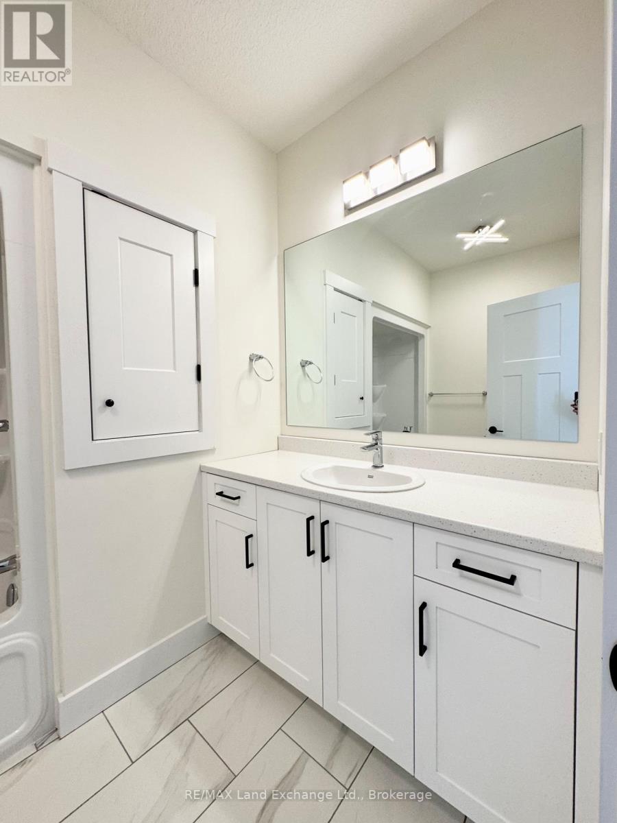 4829 Bruce Road 3, Saugeen Shores, Ontario  N0H 2C7 - Photo 7 - X10845984