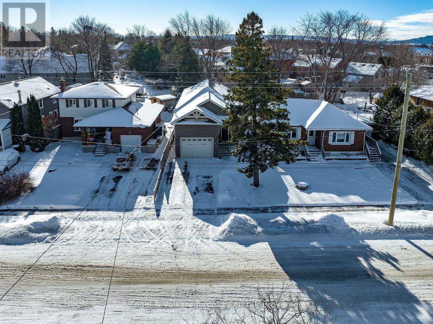 38 Rodney Street, Collingwood, Ontario  L9Y 1C1 - Photo 2 - S11900786
