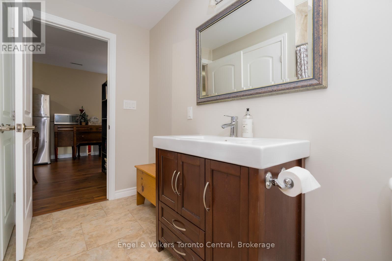 38 Rodney Street, Collingwood, Ontario  L9Y 1C1 - Photo 33 - S11900786
