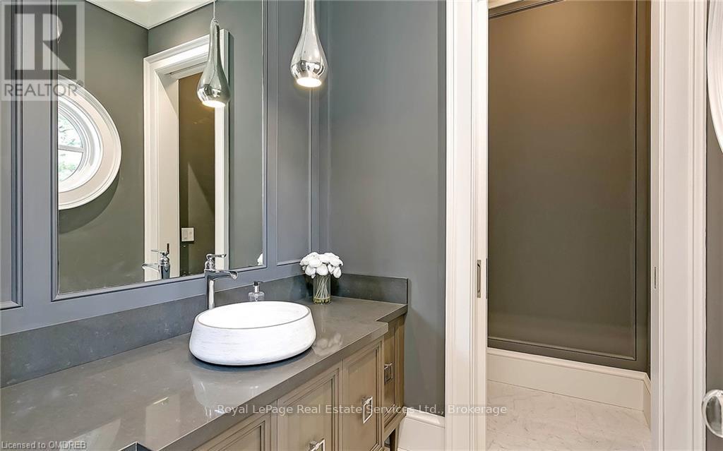 27 Park Avenue, Oakville, Ontario  L6J 3X9 - Photo 21 - W10404218