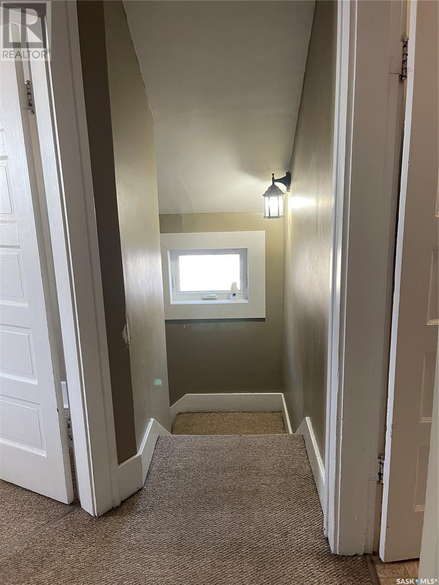 Property at 601 3rd STREET image 5