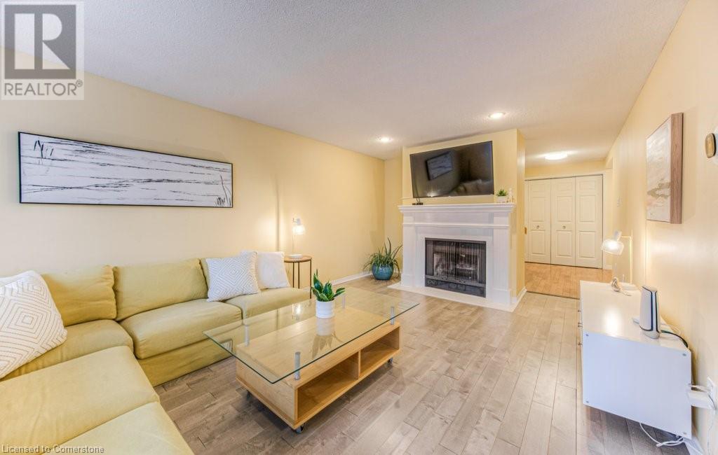 494 Beechwood Drive Unit# 3Waterloo, Ontario  N2T 2C4 - Photo 9 - 40685590