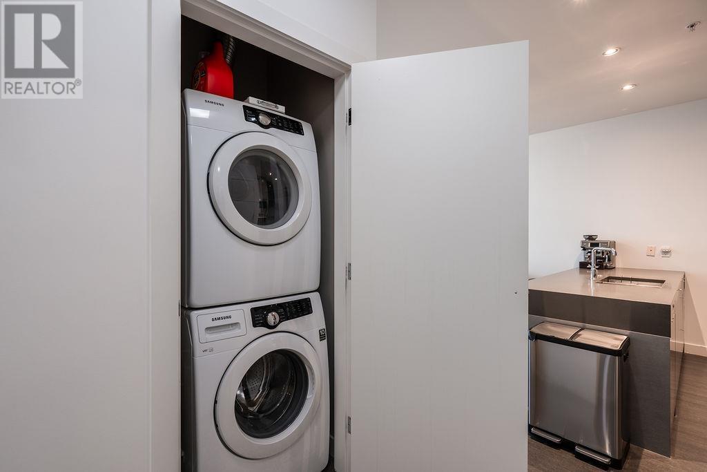 Listing Picture 24 of 29 : 4303 4508 HAZEL STREET, Burnaby / 本拿比 - 魯藝地產 Yvonne Lu Group - MLS Medallion Club Member
