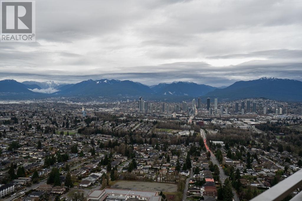 Listing Picture 14 of 29 : 4303 4508 HAZEL STREET, Burnaby / 本拿比 - 魯藝地產 Yvonne Lu Group - MLS Medallion Club Member