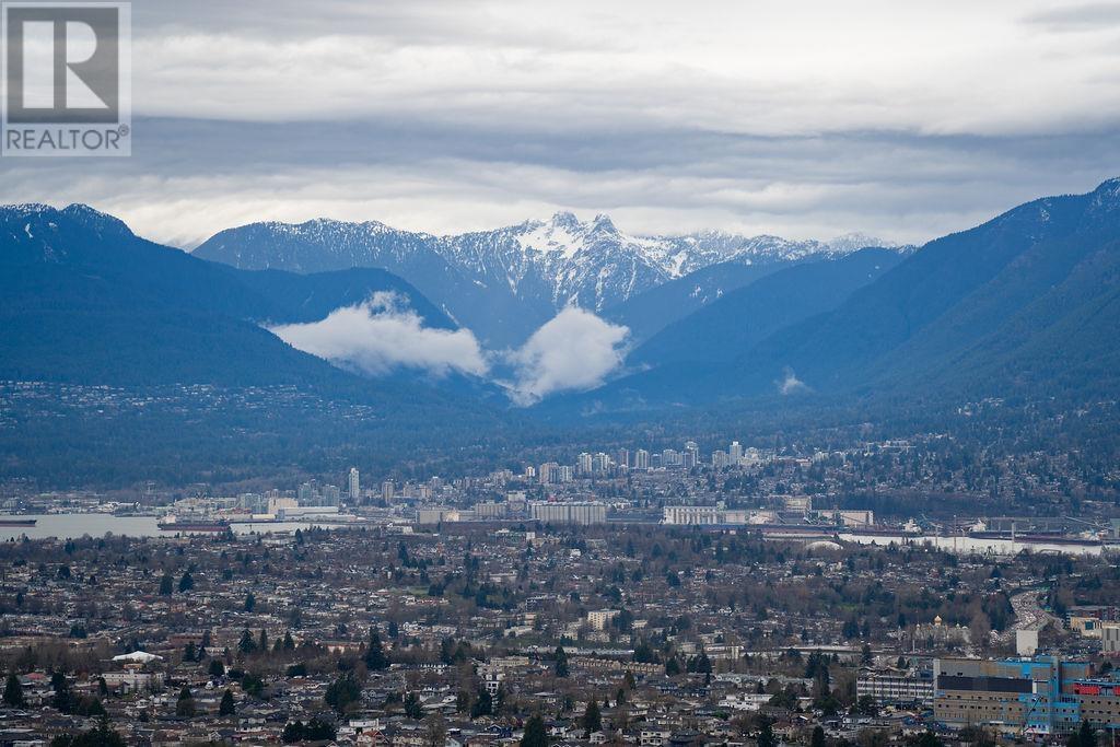 Listing Picture 3 of 29 : 4303 4508 HAZEL STREET, Burnaby / 本拿比 - 魯藝地產 Yvonne Lu Group - MLS Medallion Club Member