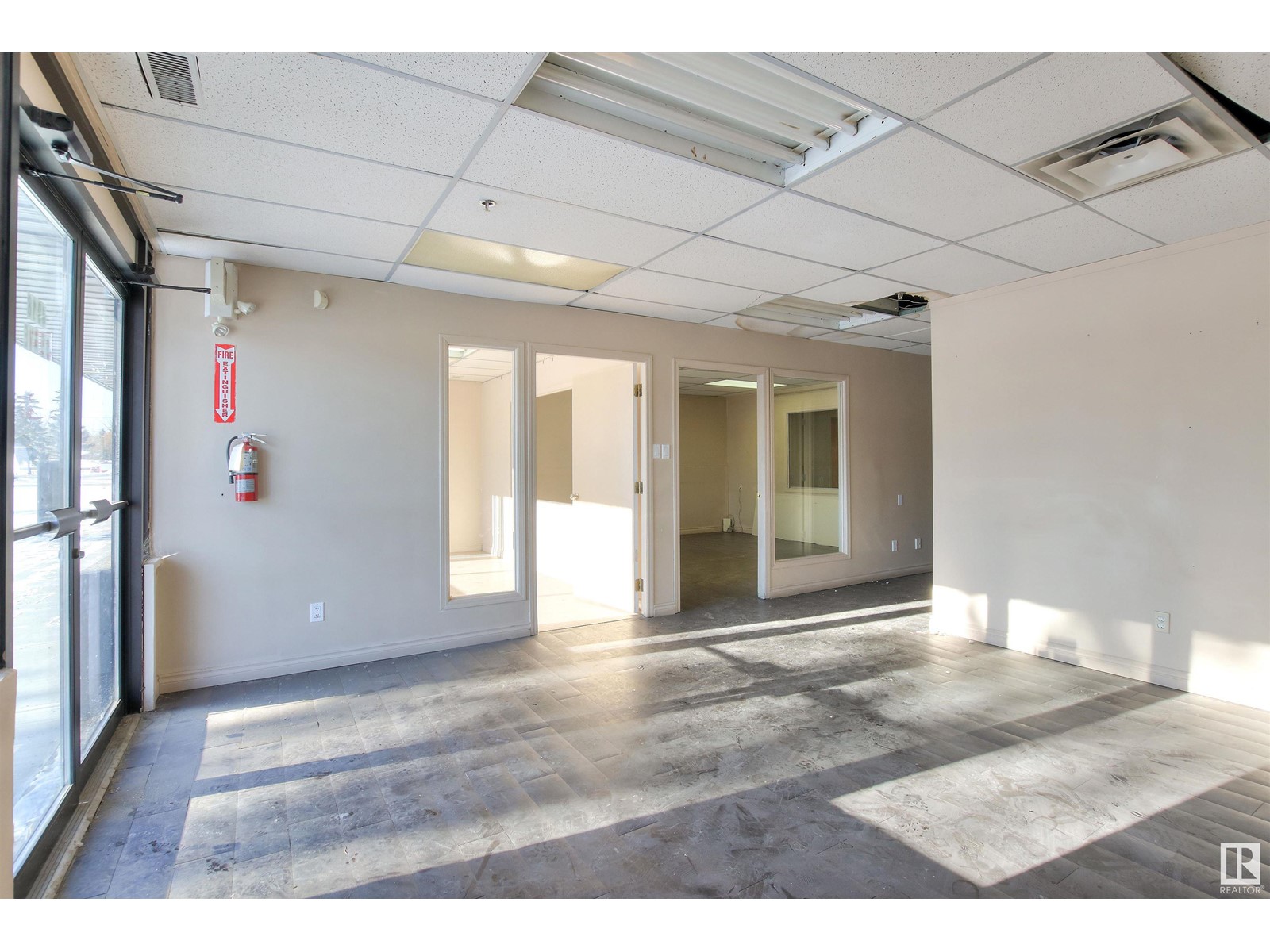4918 93 Av Nw Se, Edmonton, Alberta  T6B 2L7 - Photo 9 - E4416536