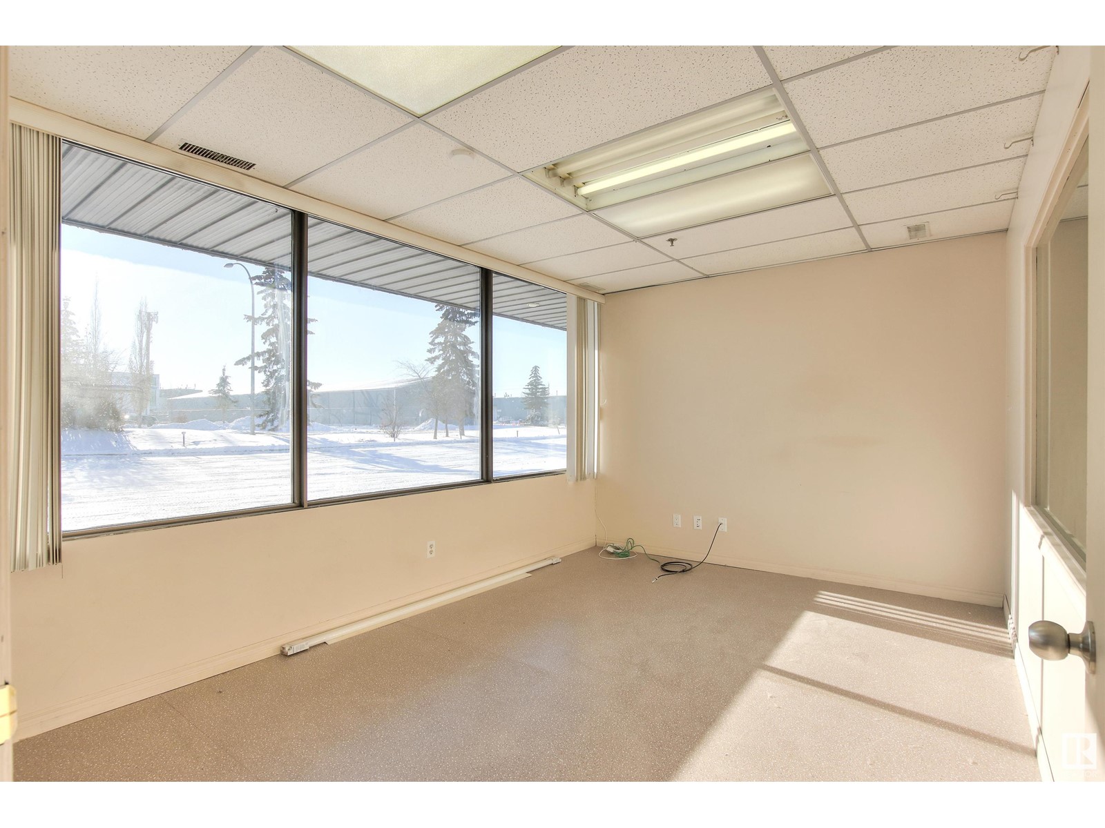 4918 93 Av Nw Se, Edmonton, Alberta  T6B 2L7 - Photo 10 - E4416536