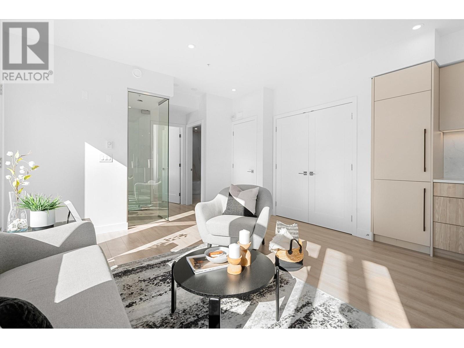 107 7161 17th Avenue, Burnaby, British Columbia  V3N 1K8 - Photo 5 - R2951521