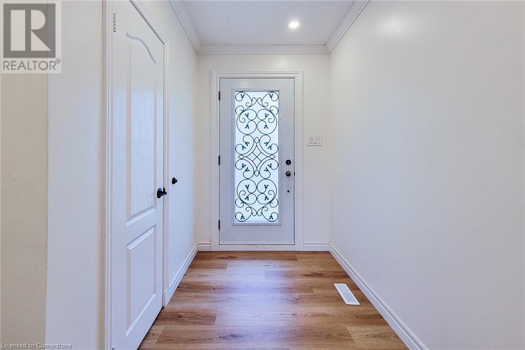 454 Mayzel Road, Burlington, Ontario  L7R 3C3 - Photo 5 - 40650305