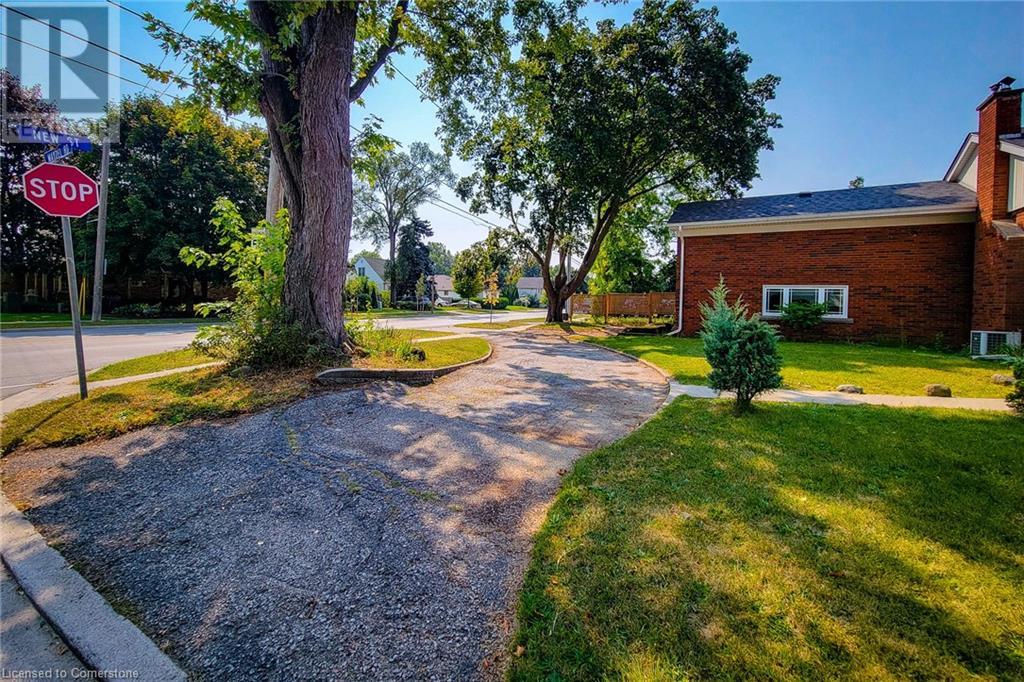 454 Mayzel Road, Burlington, Ontario  L7R 3C3 - Photo 3 - 40650305