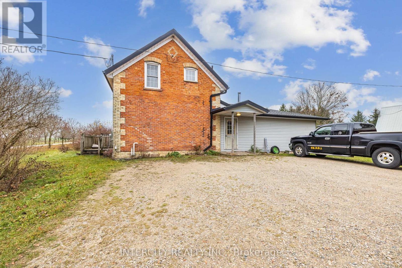 6369 Wellington 9 Road, Mapleton, Ontario  N4W 3G8 - Photo 28 - X11892005