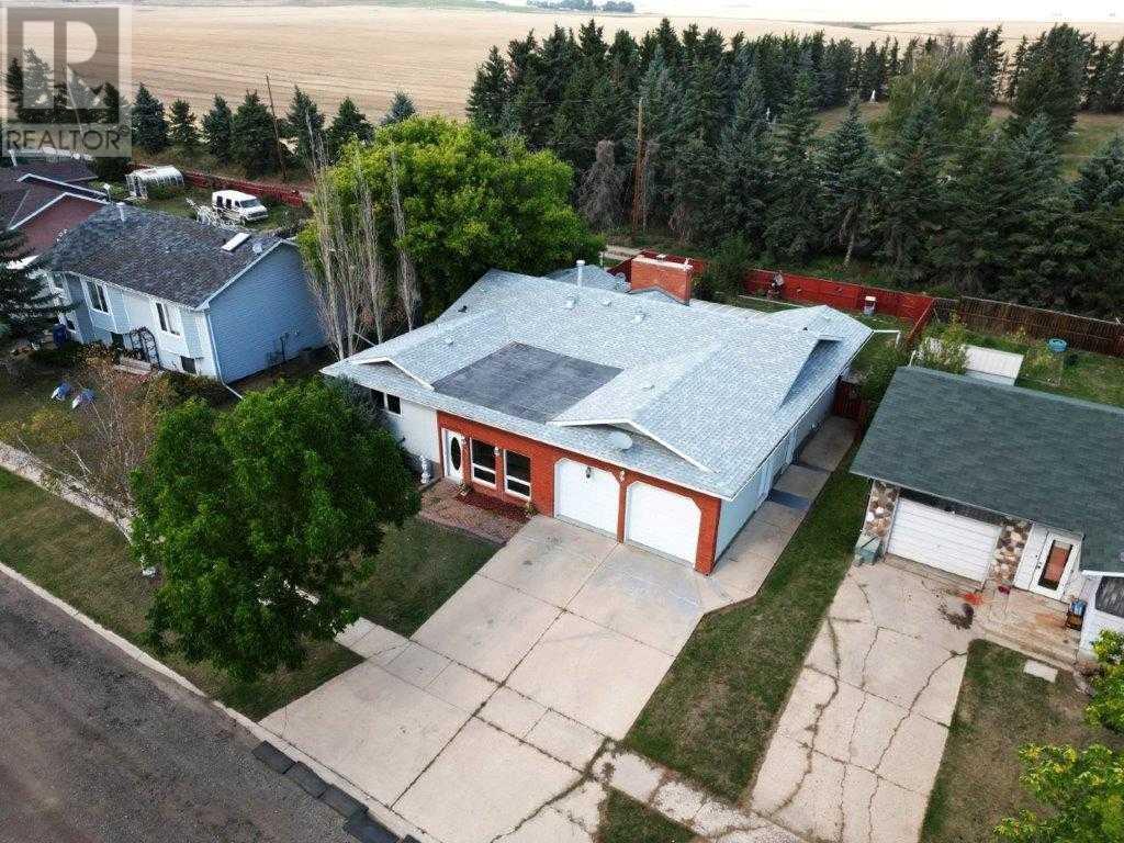 242 2 Avenue W, Rockyford, Alberta  T0J 2R0 - Photo 2 - A2163907