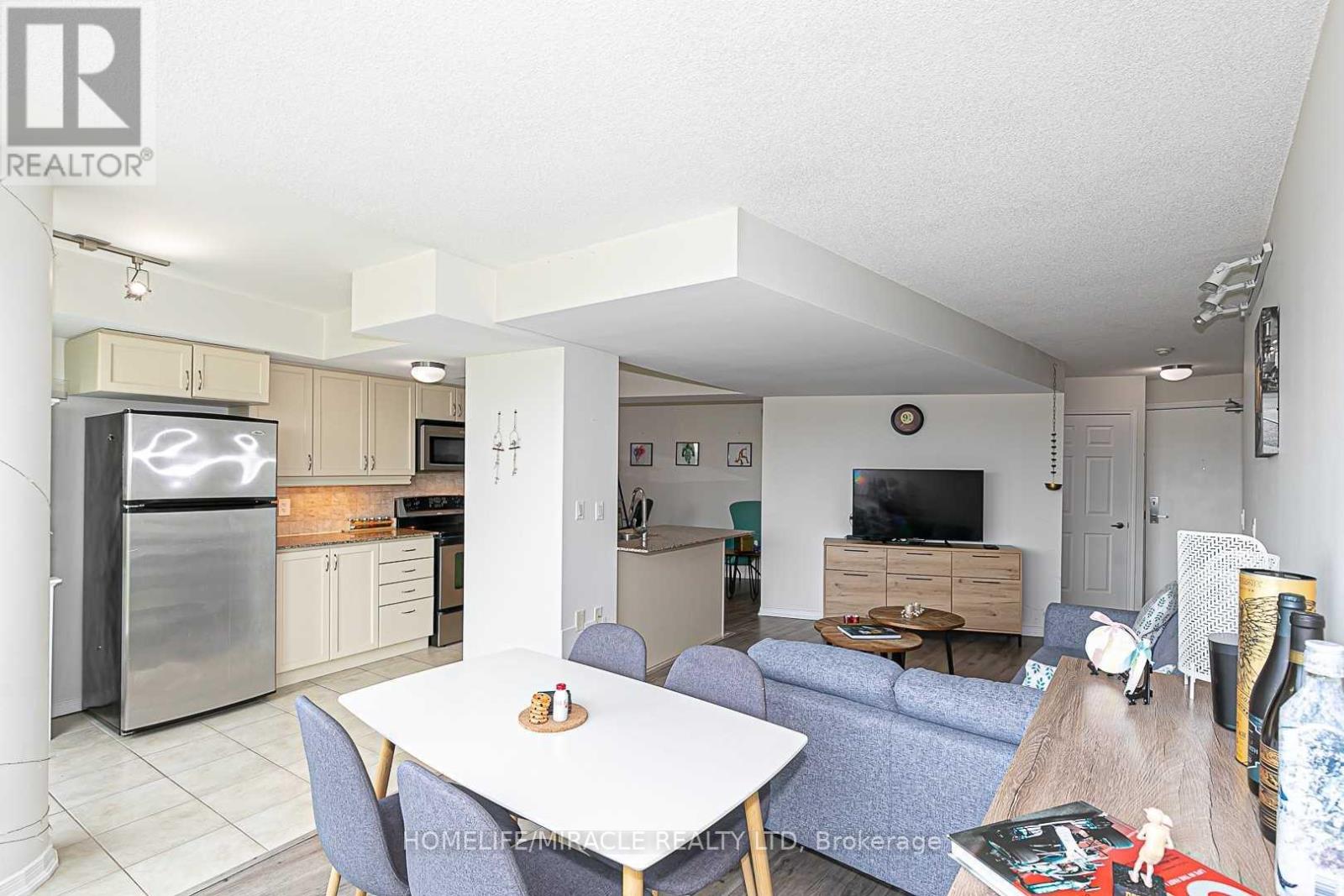 Ph311 - 18 Valley Woods Road, Toronto, Ontario  M3A 0A1 - Photo 6 - C11195671