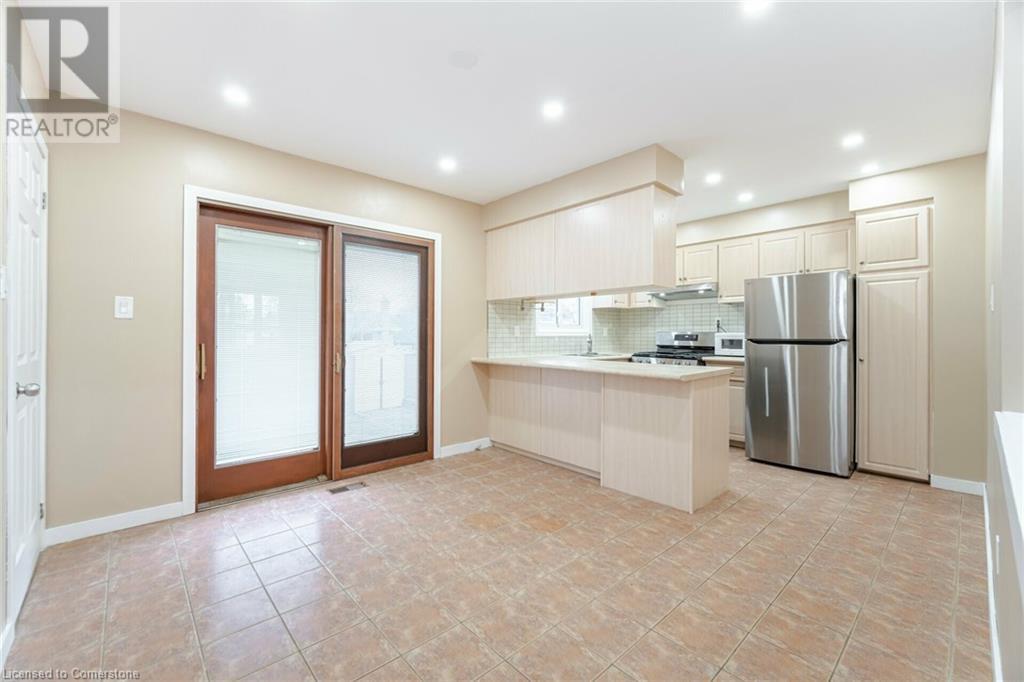55 Morning Dew Drive, Brantford, Ontario  N3R 3P1 - Photo 11 - 40686449