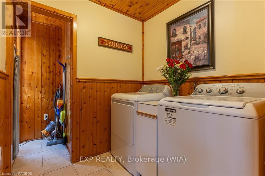 5202 Highway 6, Northern Bruce Peninsula, Ontario  N0H 1Z0 - Photo 14 - X10848083