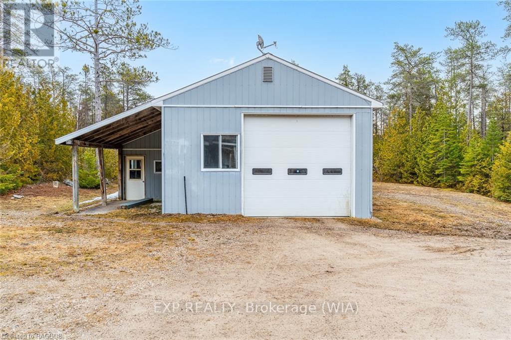 5202 Highway 6, Northern Bruce Peninsula, Ontario  N0H 1Z0 - Photo 35 - X10848083