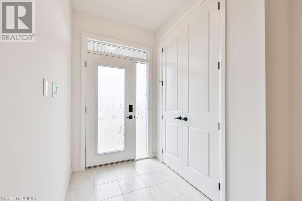 24 Broddy Avenue Unit# Upper, Brantford, Ontario  N3T 0V2 - Photo 5 - 40680247