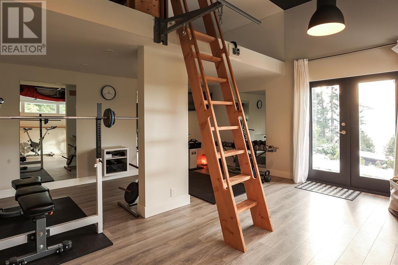 485 Timbertop Drive, Lions Bay, British Columbia  V0N 2E0 - Photo 27 - R2951538