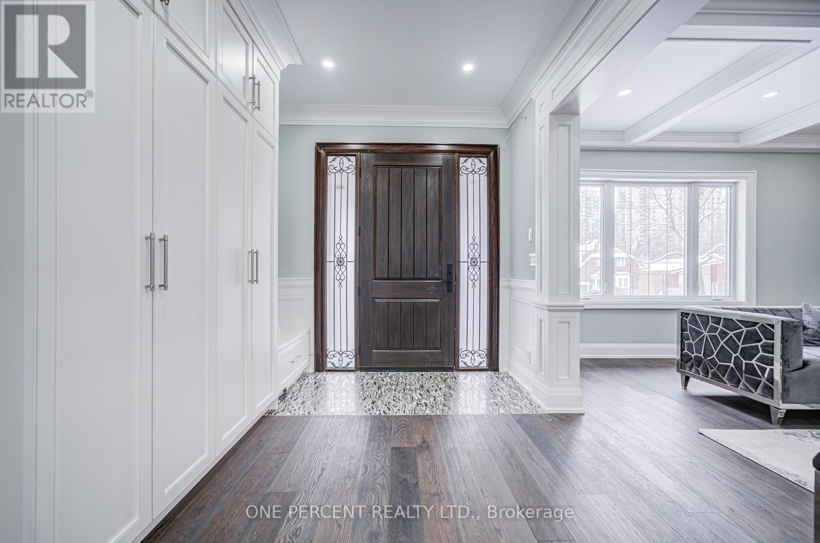 Property at 64 EMPRESS AVENUE image 3