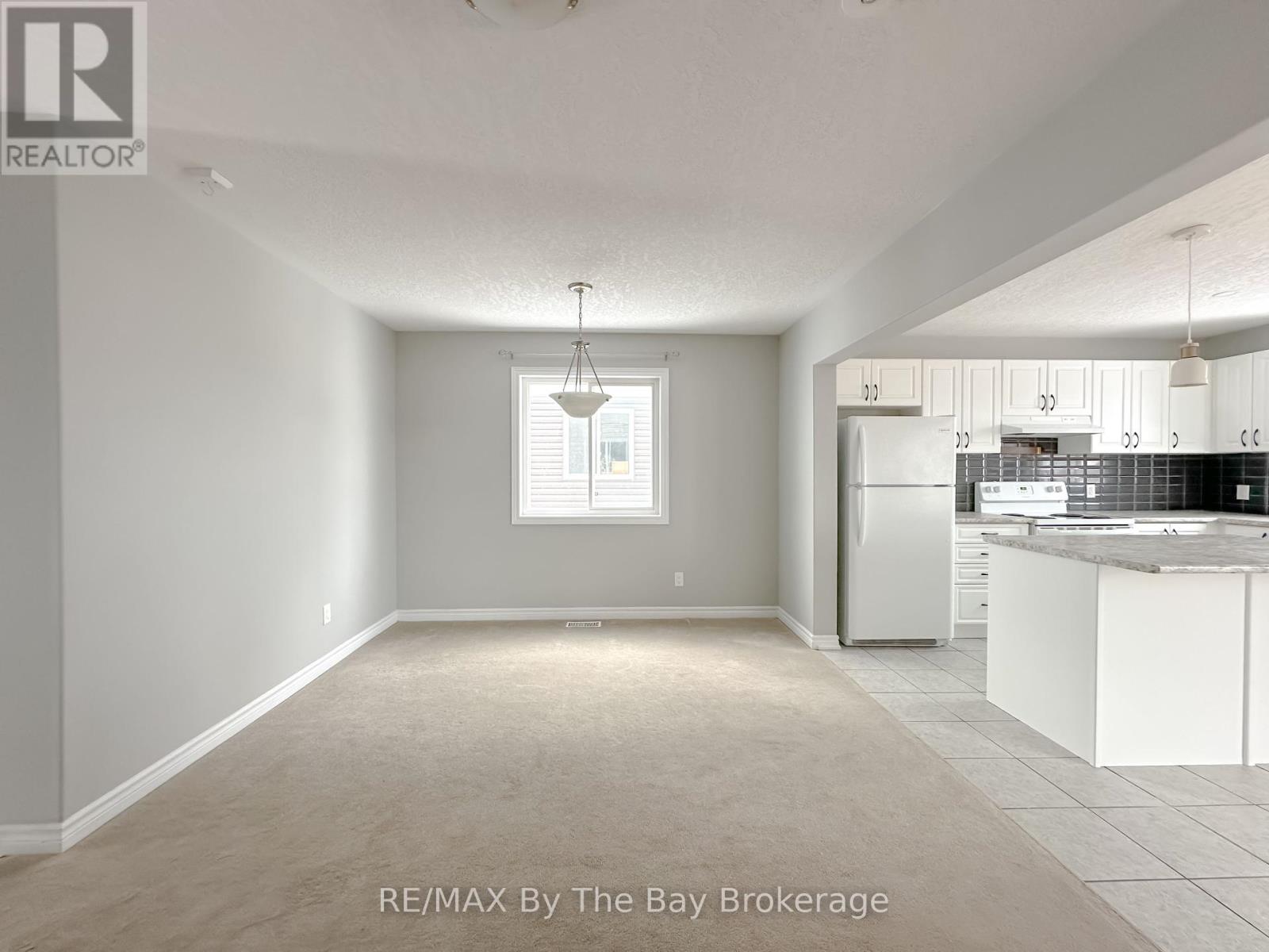 267 Quebec Street, Clearview, Ontario  L0M 1S0 - Photo 6 - S11901084