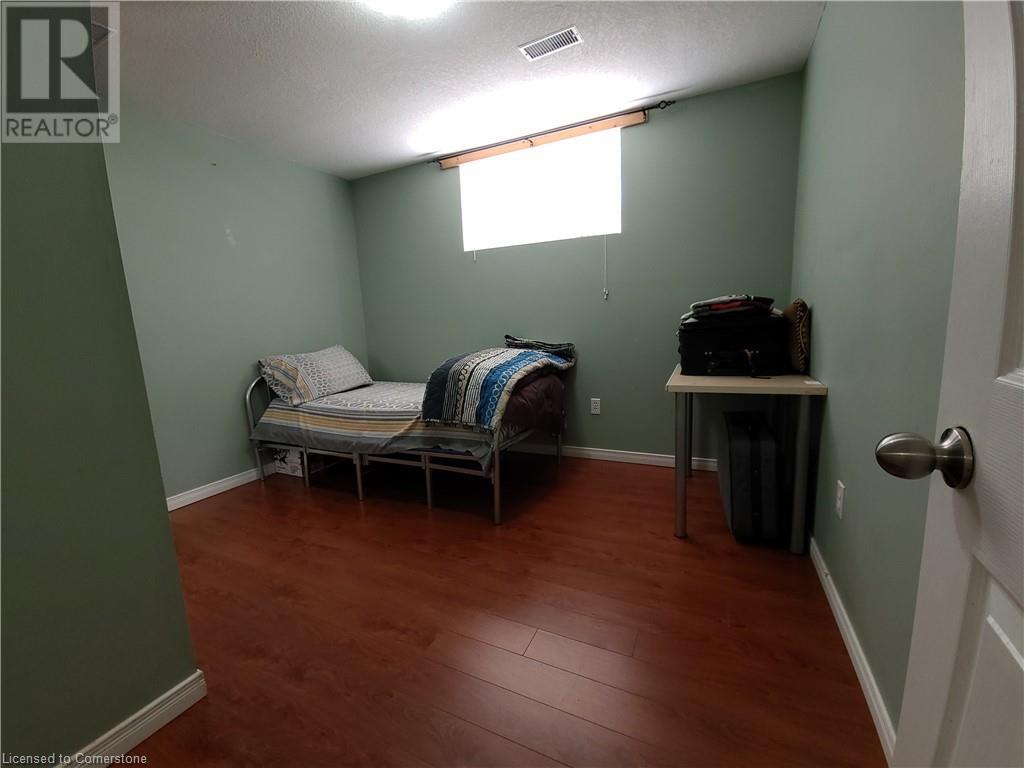 12 Peer Drive Unit# Basement, Guelph, Ontario  N1C 1G9 - Photo 5 - 40686448