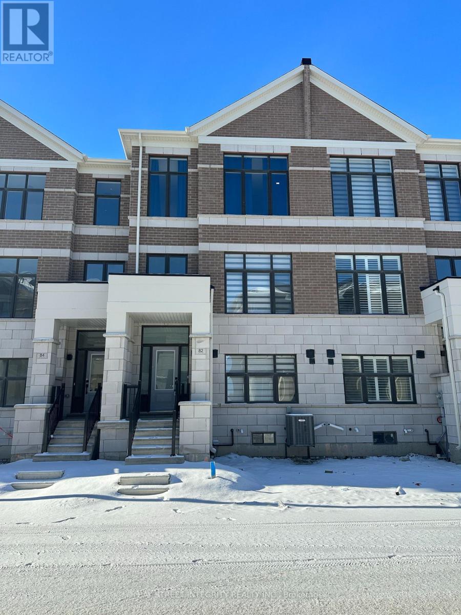 82 MILLMAN LANE, Richmond Hill, Ontario