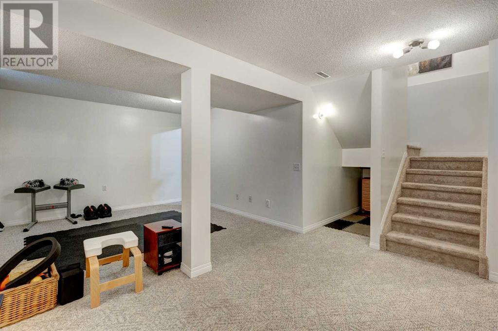 311 Mt Lorette Place Se, Calgary, Alberta  T2Z 2L8 - Photo 25 - A2181414