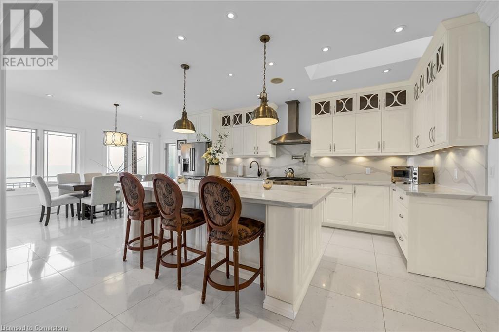 94 Seabreeze CrescentStoney Creek, Ontario  L8E 3C9 - Photo 17 - XH4203373
