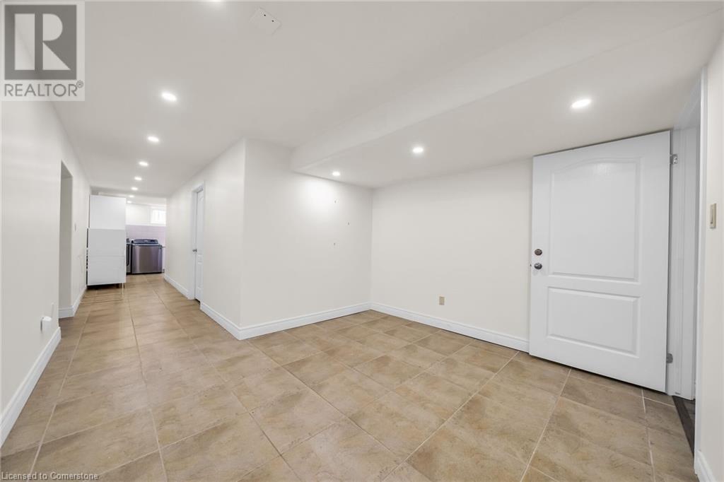 94 Seabreeze CrescentStoney Creek, Ontario  L8E 3C9 - Photo 40 - XH4203373