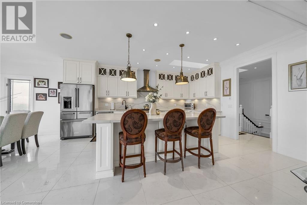 94 Seabreeze CrescentStoney Creek, Ontario  L8E 3C9 - Photo 18 - XH4203373