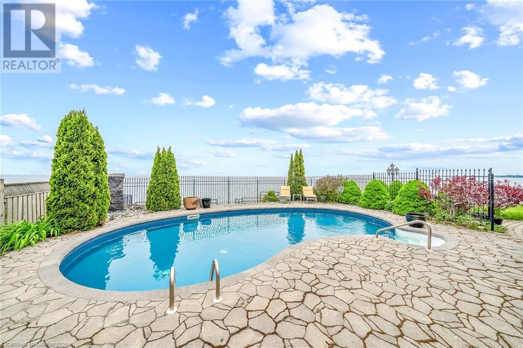 94 Seabreeze CrescentStoney Creek, Ontario  L8E 3C9 - Photo 45 - XH4203373