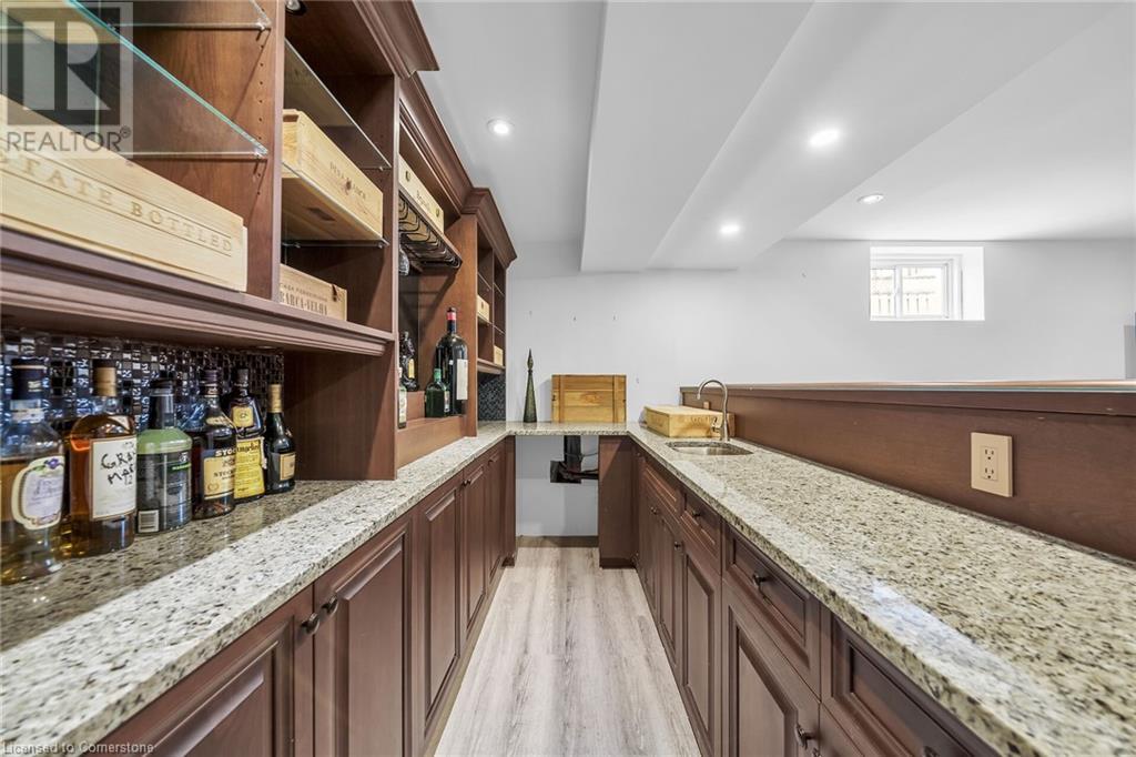 94 Seabreeze CrescentStoney Creek, Ontario  L8E 3C9 - Photo 33 - XH4203373