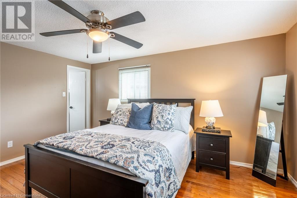 2083 Edgebank Court, Burlington, Ontario  L7M 2S8 - Photo 21 - 40660310