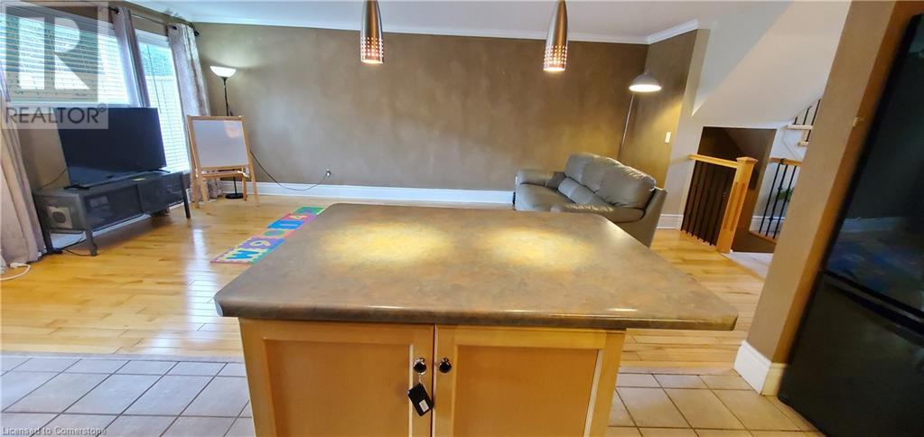 505 Beaver Creek Crescent, Waterloo, Ontario  N2V 2J8 - Photo 10 - 40686451