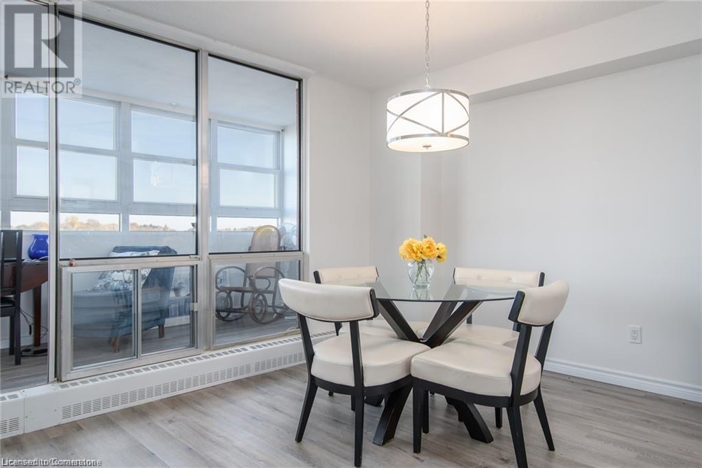 225 Harvard Place Unit# 704Waterloo, Ontario  N2J 4H4 - Photo 26 - 40686309