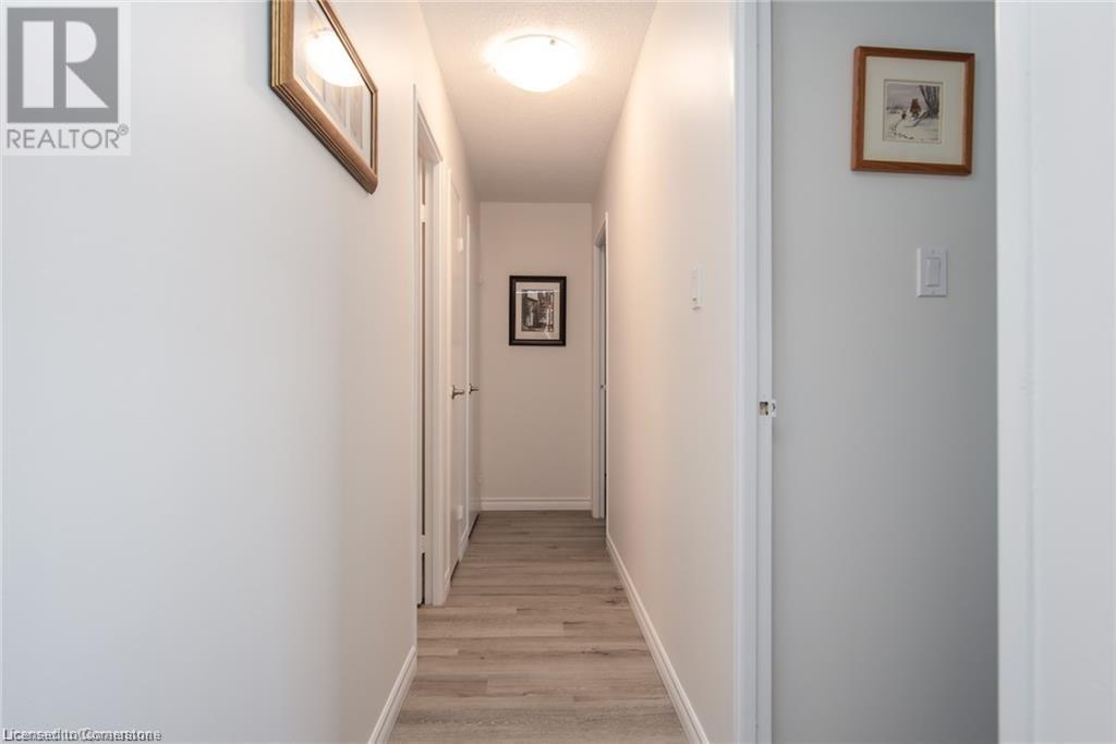 225 Harvard Place Unit# 704Waterloo, Ontario  N2J 4H4 - Photo 29 - 40686309