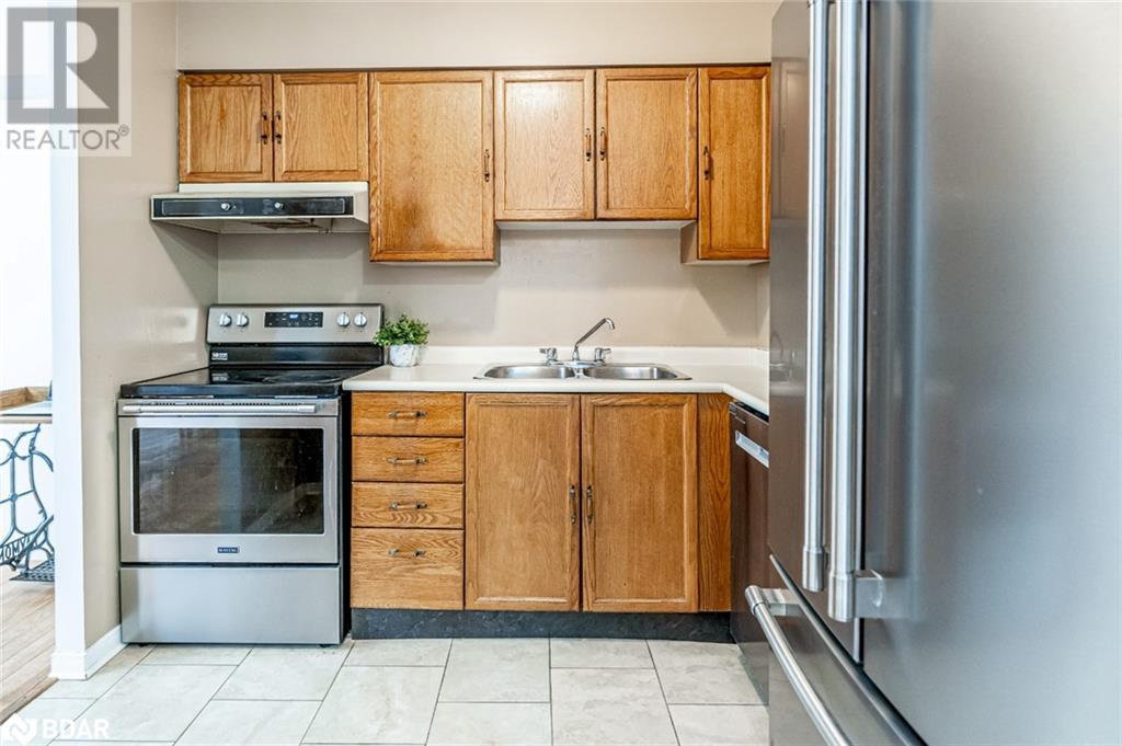 1047 Mississaga Street West Unit# 301, Orillia, Ontario  L3V 3C7 - Photo 5 - 40679683