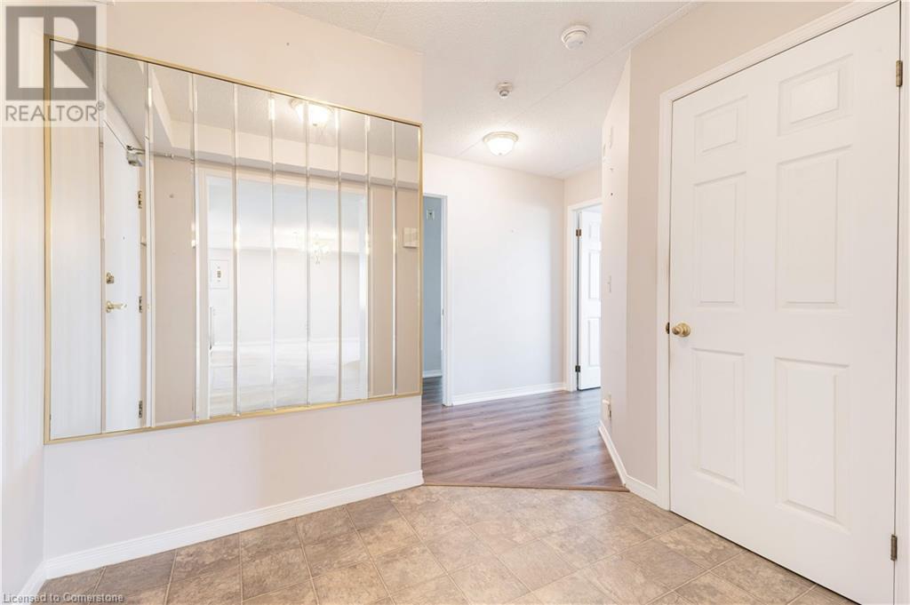 870 Upper Wentworth Street Unit# 202, Hamilton, Ontario  L9A 4W4 - Photo 12 - 40686009