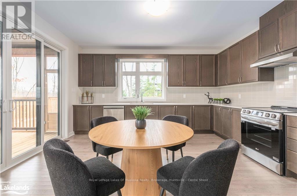 1009 Boyne Ridge Court, Lake Of Bays, Ontario  P1H 2J6 - Photo 10 - X10439806