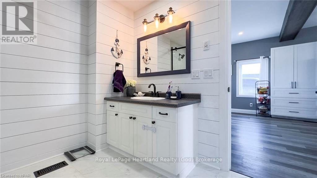 41581 Summerhill Road, Central Huron, Ontario  N0M 1L0 - Photo 19 - X11822863