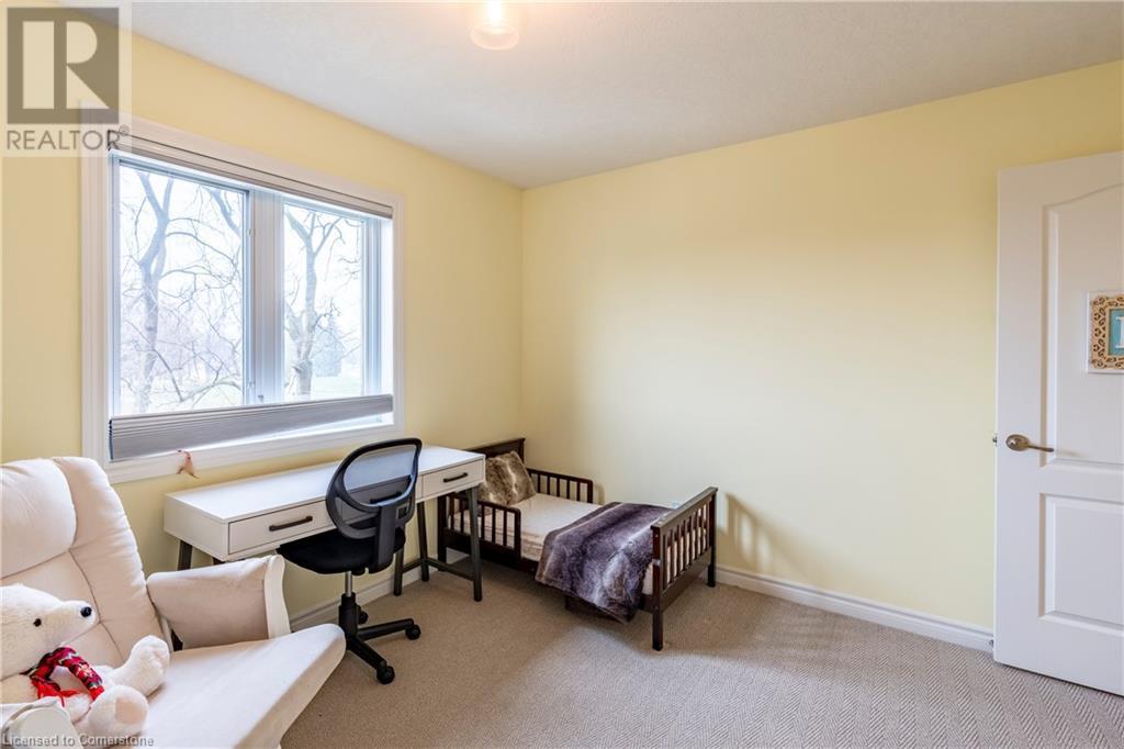 33 Notchwood Court, Kitchener, Ontario  N2A 3L6 - Photo 28 - 40684757
