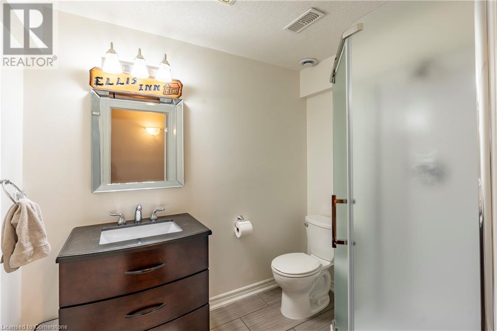 33 Notchwood Court, Kitchener, Ontario  N2A 3L6 - Photo 38 - 40684757