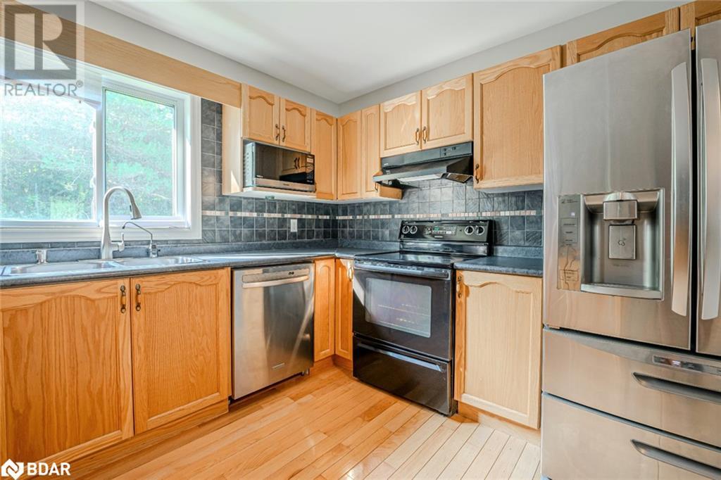 29 Melville Court, Oro-Medonte, Ontario  L0L 2E0 - Photo 5 - 40686357