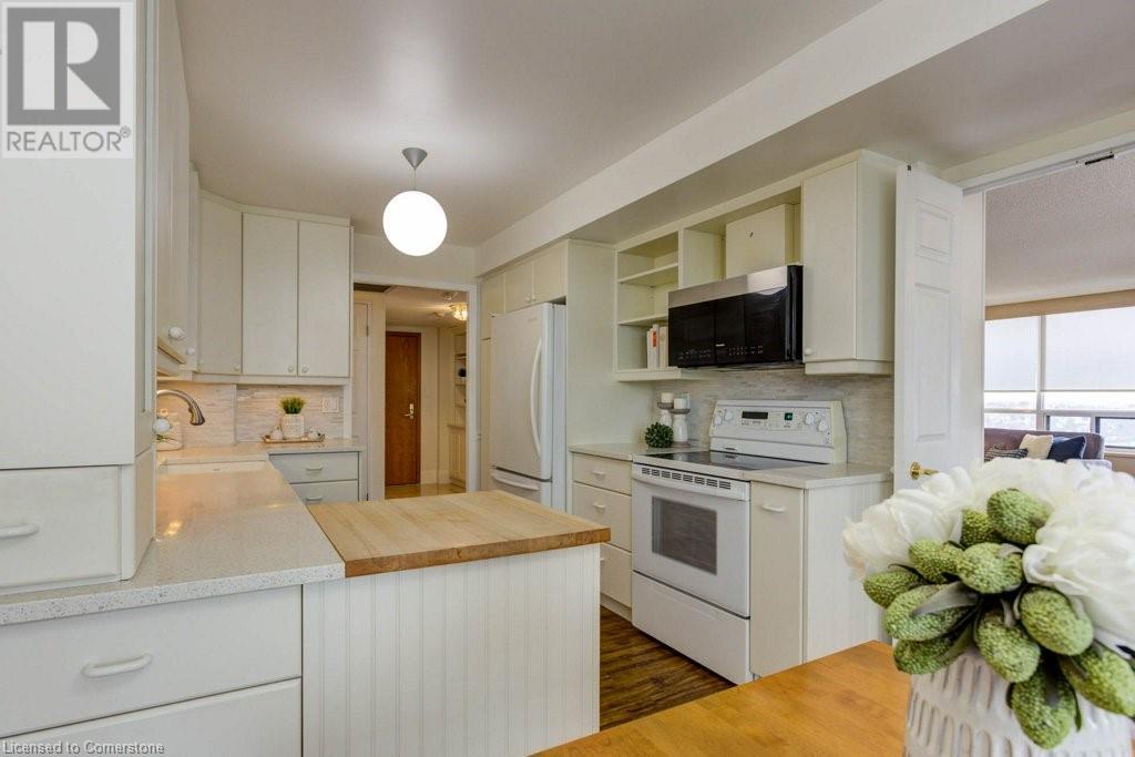 6 Willow Street Unit# 1602, Waterloo, Ontario  N2J 4S3 - Photo 16 - 40681408