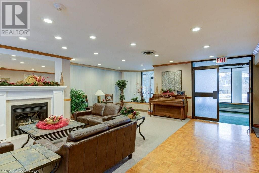 6 Willow Street Unit# 1602, Waterloo, Ontario  N2J 4S3 - Photo 39 - 40681408