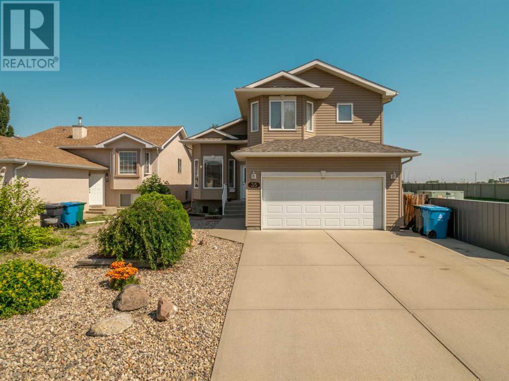 35 Fairmont Gate S, Lethbridge, Alberta