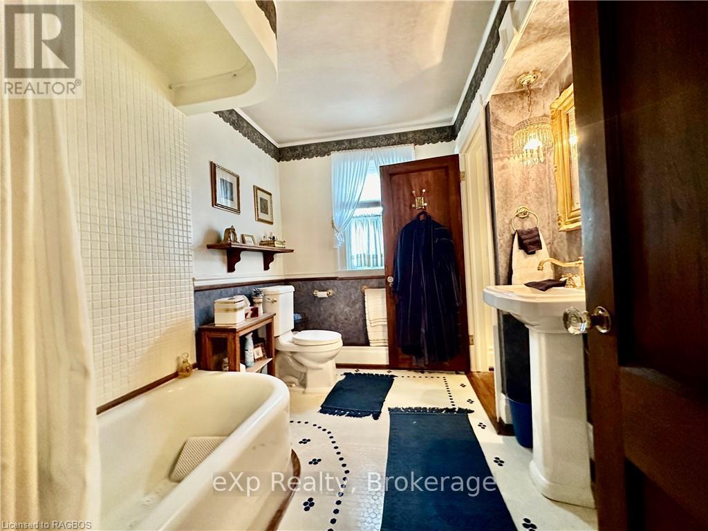 75 10th Street, Hanover, Ontario  N4N 1M9 - Photo 17 - X10845673