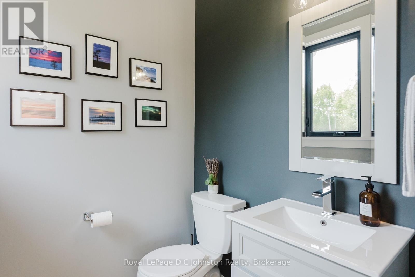 266 Mcnabb Street, Saugeen Shores, Ontario  N0H 2L0 - Photo 19 - X11901263