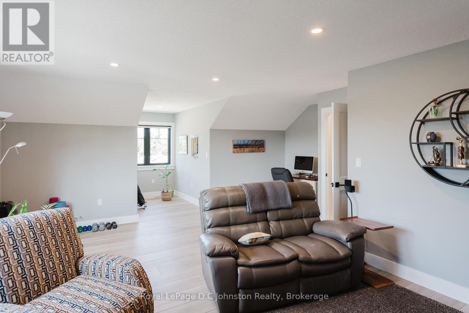 266 Mcnabb Street, Saugeen Shores, Ontario  N0H 2L0 - Photo 29 - X11901263