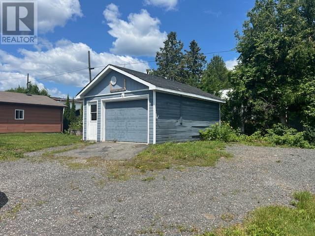 84 Hudson St, Blind River, Ontario  P0R 1B0 - Photo 12 - SM242742